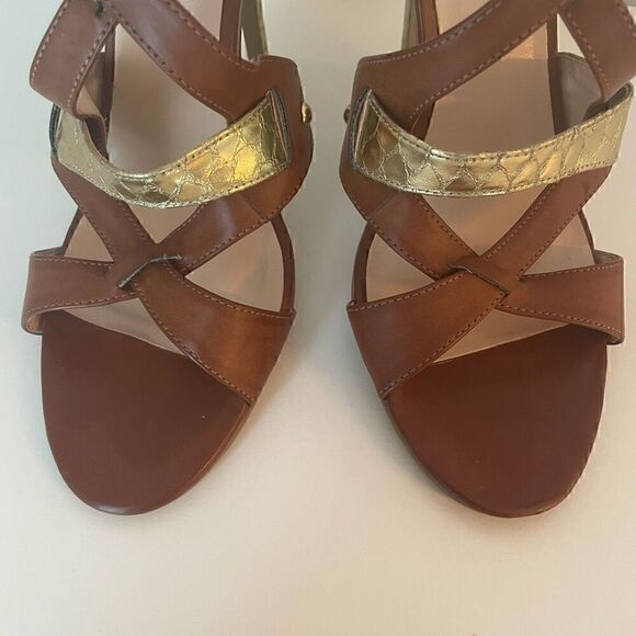 GUESS Brown Gold Snake Skin Strappy Buckle Sandals Heels Size 9.5 Shoes - Picture 4 of 14
